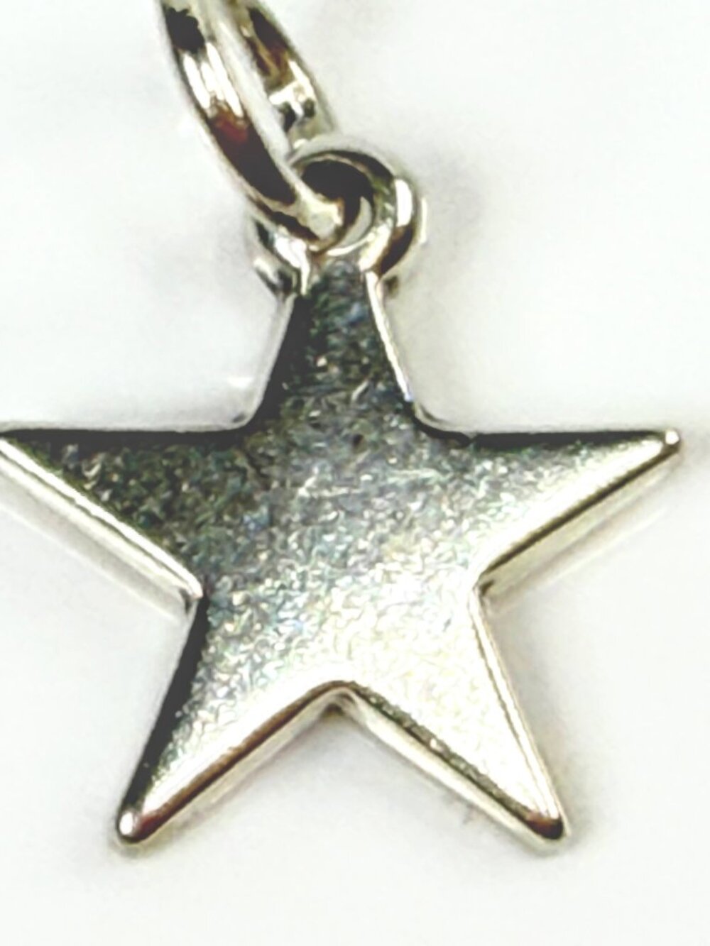 James Avery Sterling Silver Classic Five Point Star Charm Jewelry JR2137